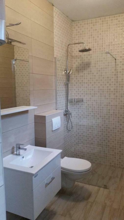 Apartmani Maris III Rab Town Kültér fotó